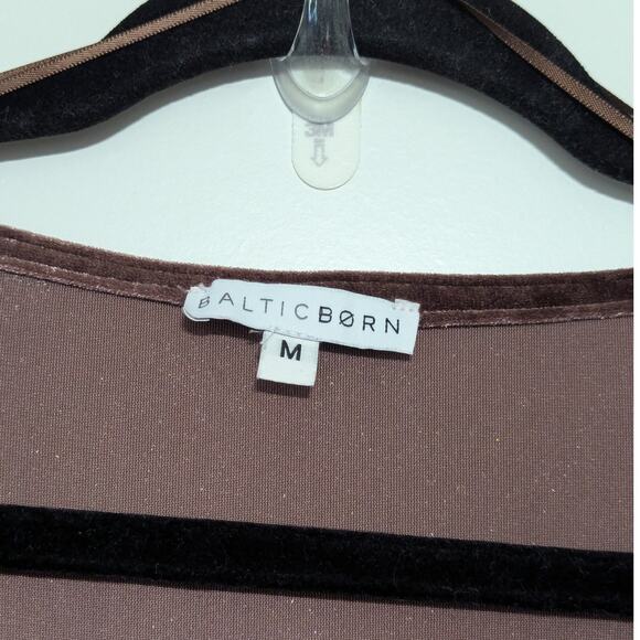 Baltic Born Esmerelda Velvet Wrap Maxi Dress Dusty Plum Pink Long Sleeve - Picture 4 of 7